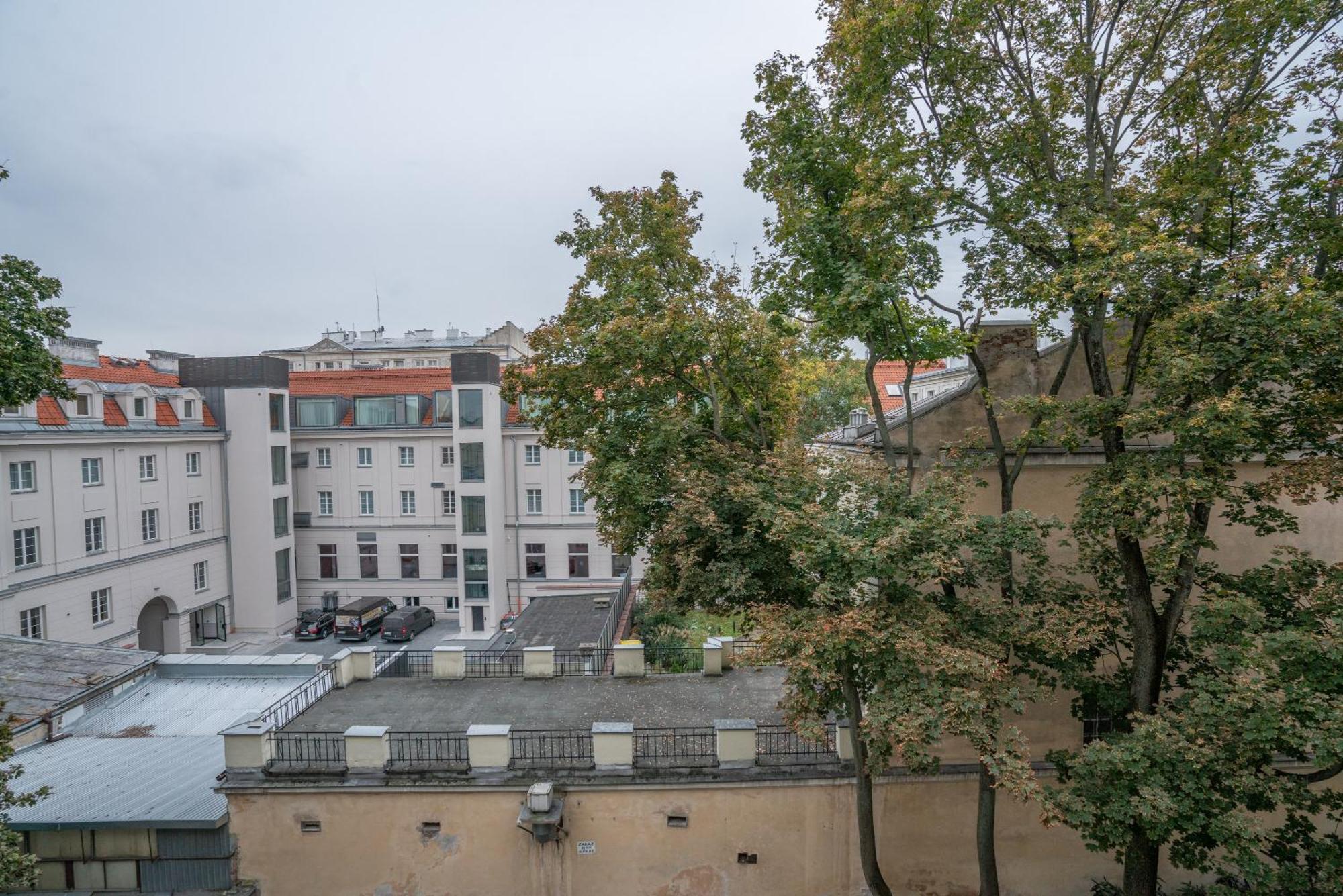 Dwupoziomowy Apartament Krakowskie Przedmiescie Apartment *