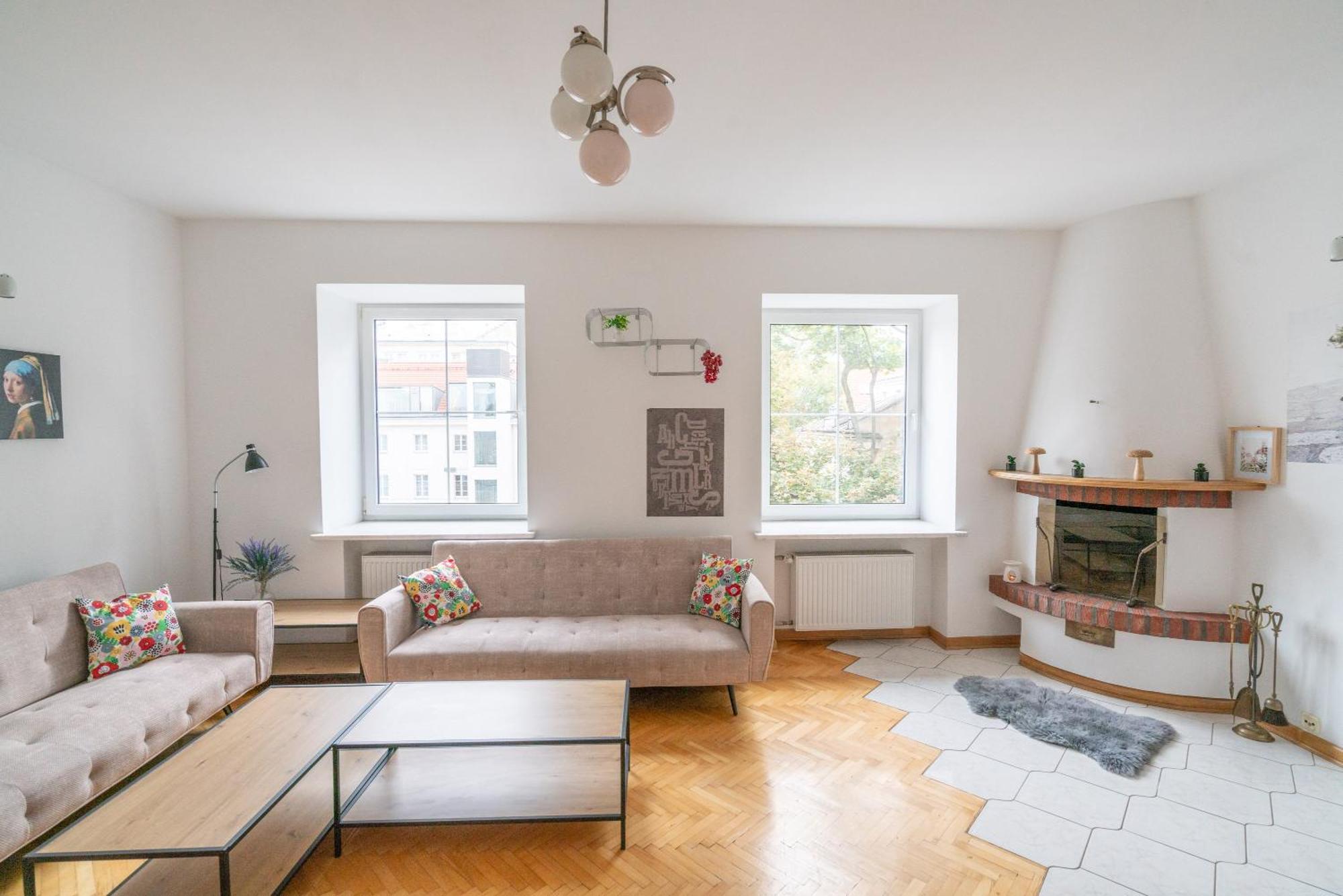 Dwupoziomowy Apartament Krakowskie Przedmiescie * Warsaw